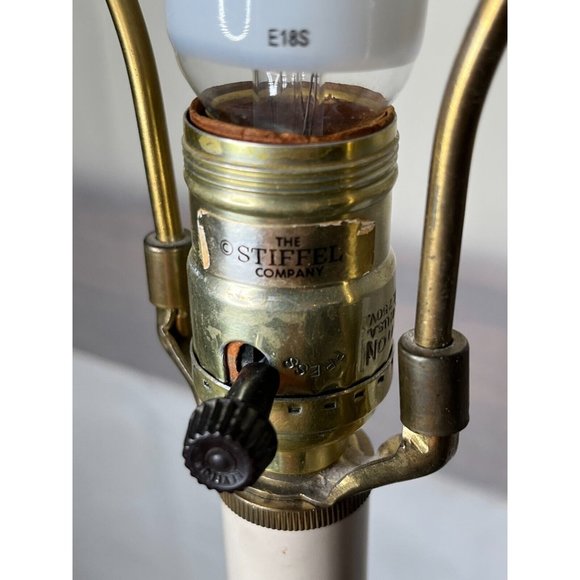 Vintage pair Brass Finish Stiffel Candlestick Table Lamps w shades 30" high - Picture 3 of 12